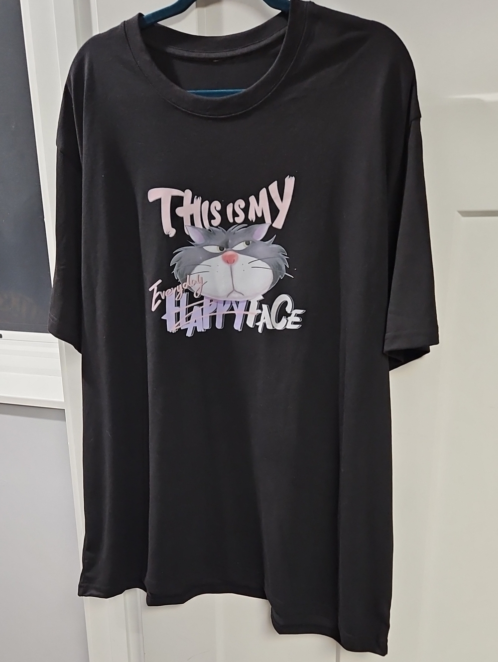 Everyday Happy Face Cat Tee - Black